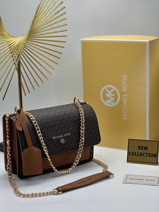 Geanta Michael Kors Noua !!! Dimensiuni 22/17 !!!