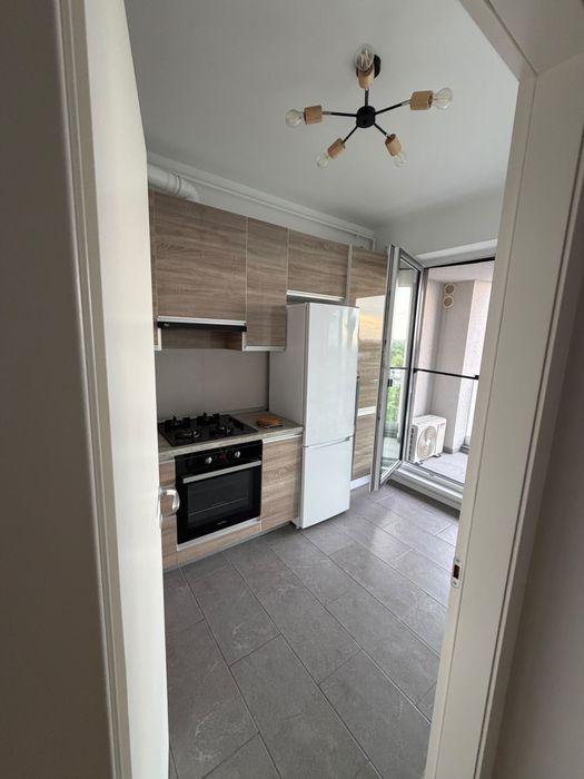 Studio , Parcare, bucatarie separata, balcon , incalzire in pardoseala , AC, Bucurestii noi , Chitila ,Sector 1