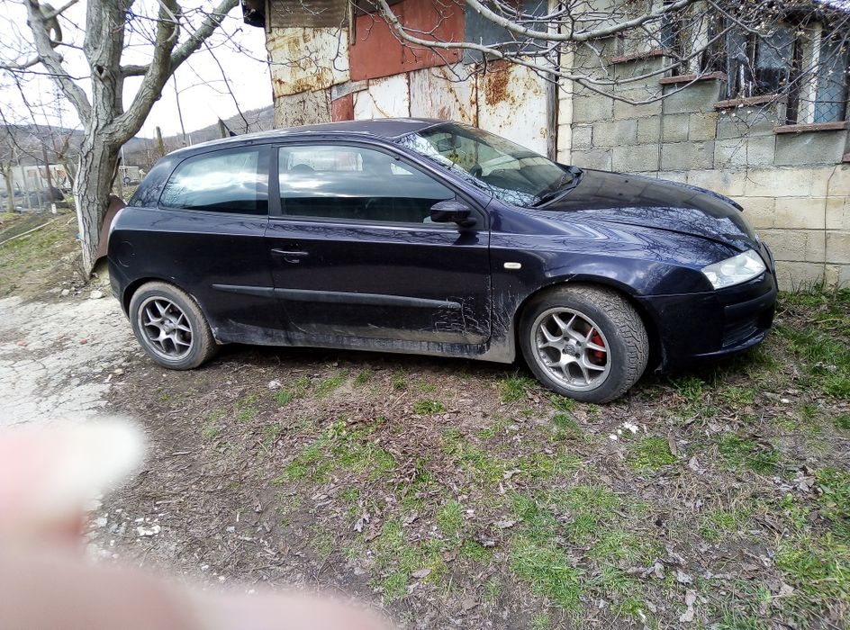 Фиат Стило 1.6 103к.с.Само на части гр. Варна Владислав Варненчик • OLX.bg