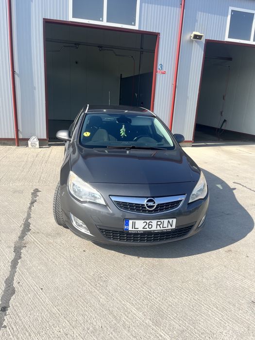 De Vânzare Opel Astra J