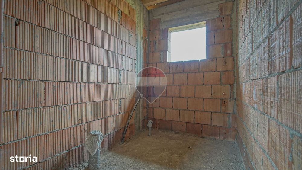 Casă / Vilă cu 4 camere de vânzare