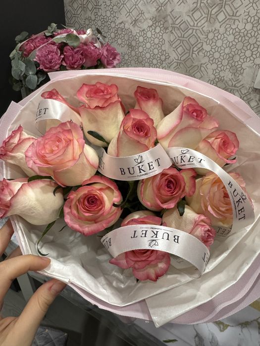 два букета цветы новые