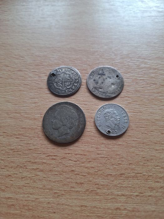 Различни сребърни монети