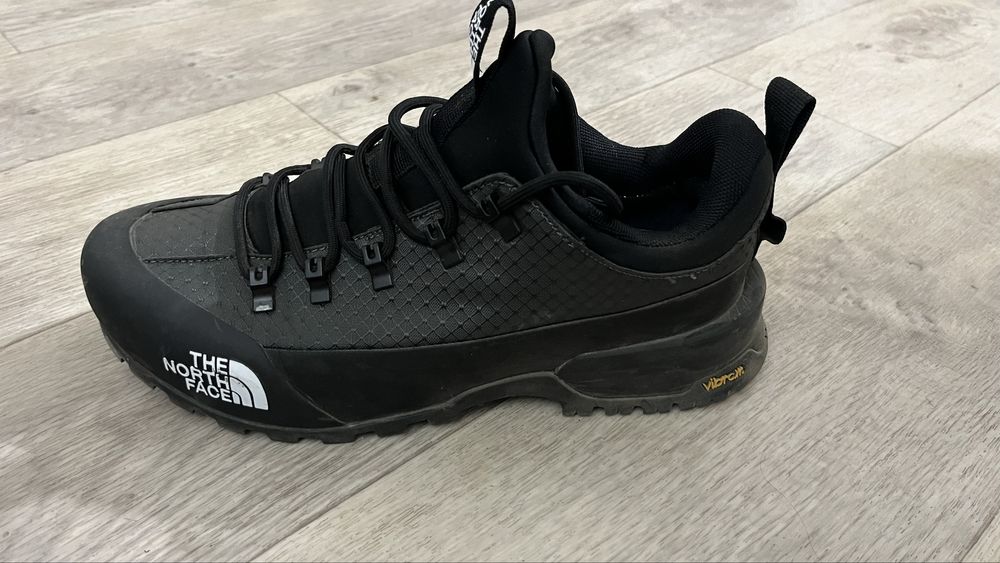 Продам термо кросовки