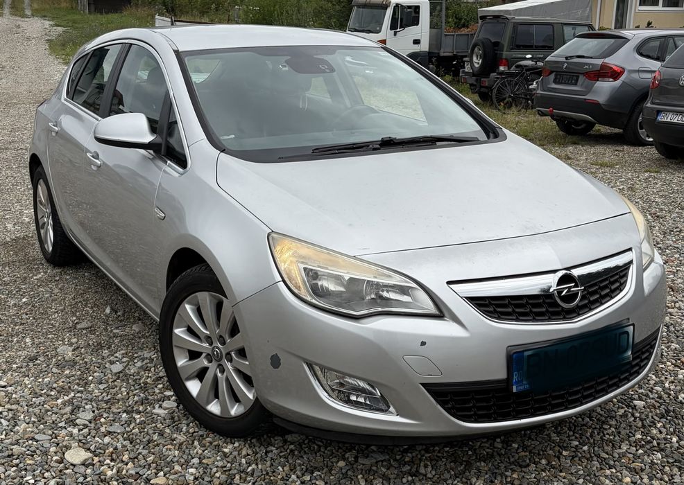 OPEL Astra 2011 — imagine 2