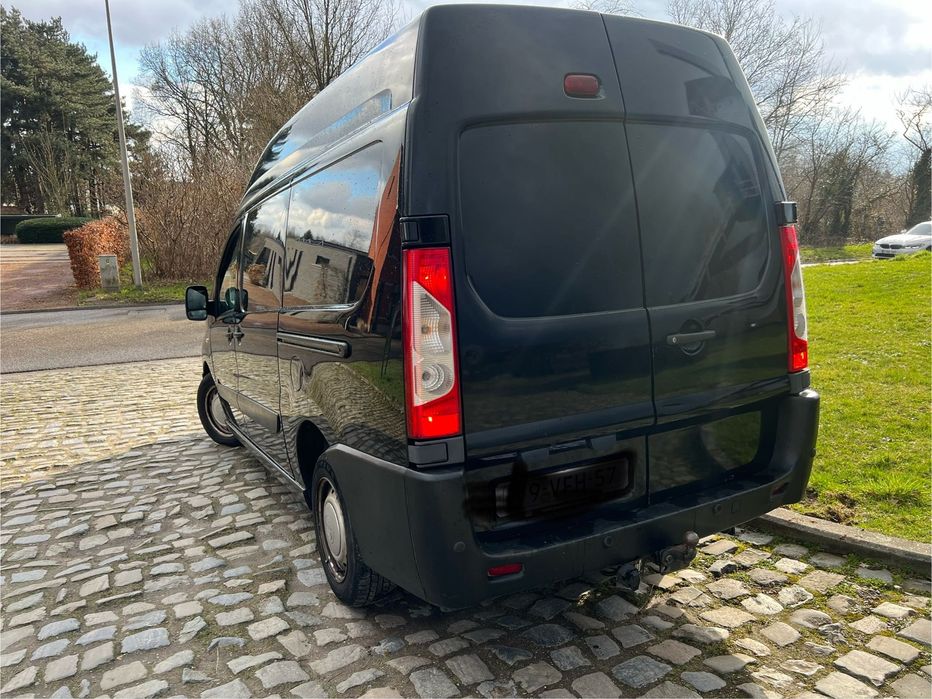 Peugeot Expert 2.0hdi 120к.с L2-H2. Всички екстри