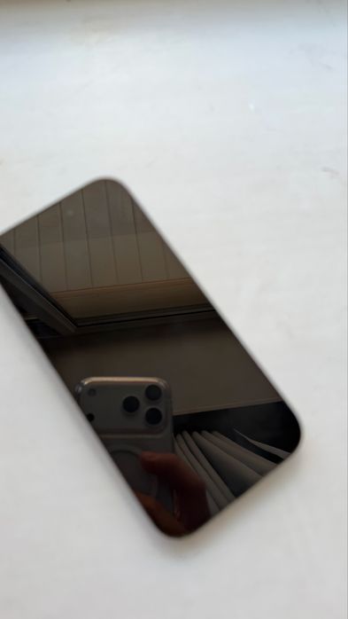 Iphone 14 pro. Емкость 100%