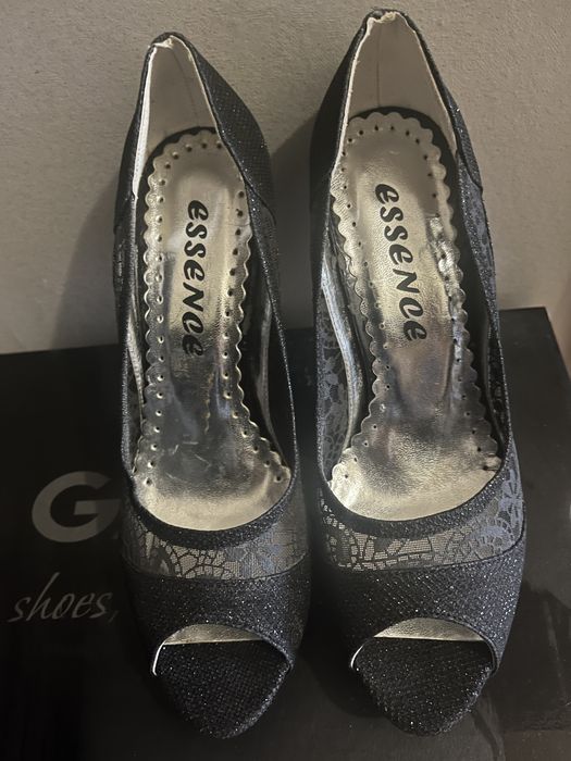 Дамски обувки на ток