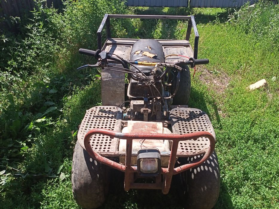 Квадроцикл продам