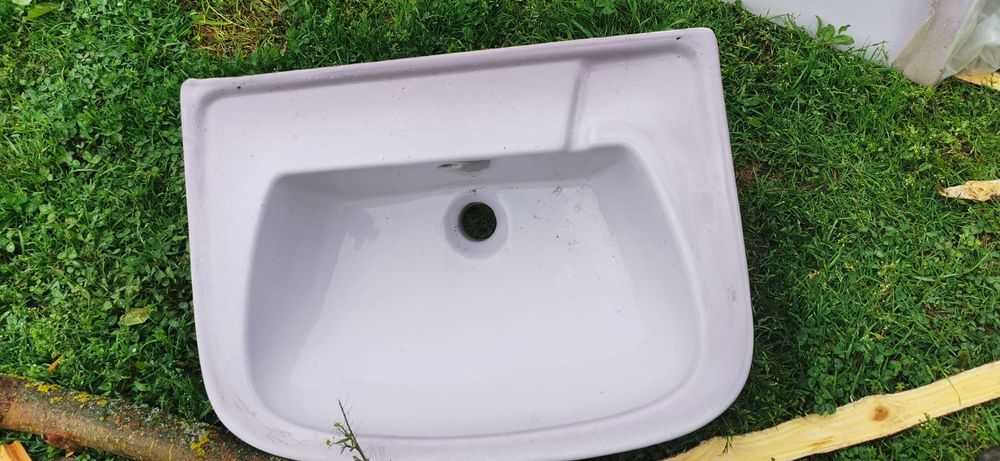 Порцеланов комплект мивка с ботуш