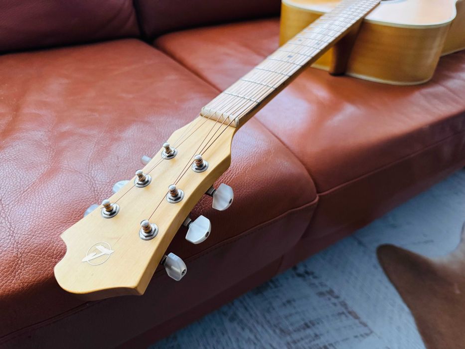 HANDMADE in Finland! 1994 Landola ED-01 акустична китара!