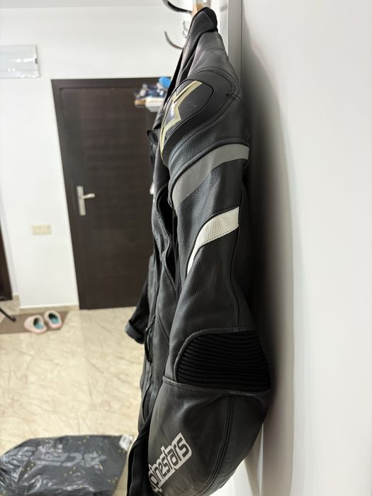 Кожено Яке Alpinestars Motegi 52