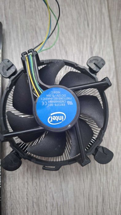 Kit ASRock Z87M Pro4 + Intel i5-4460 + cooler + 8GB Corsair DDR3