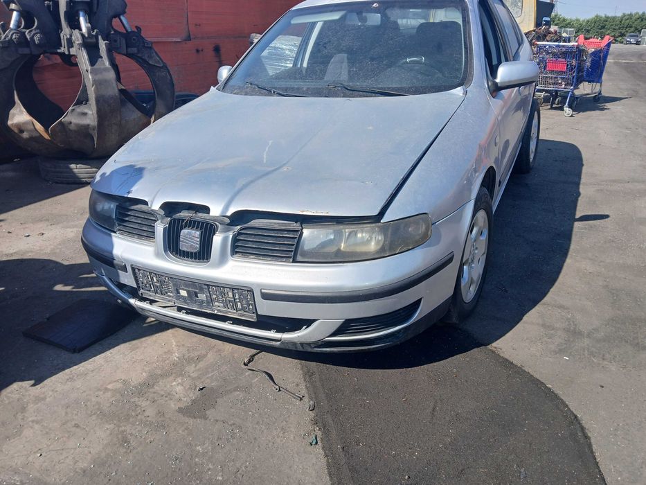 Dezmembrez seat leon 1m