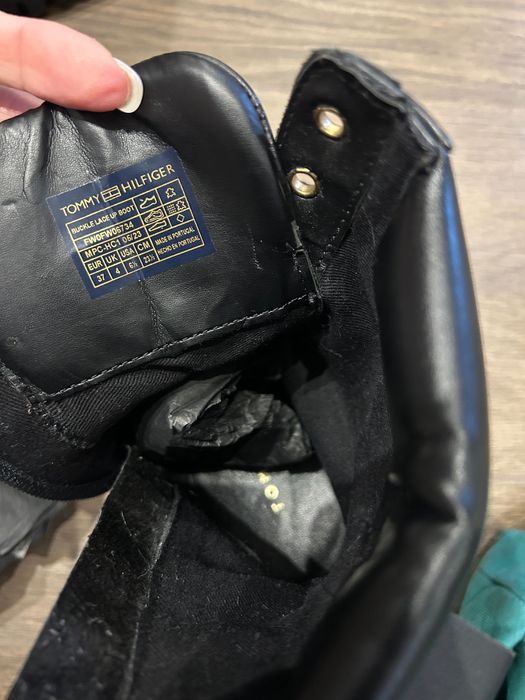 Tommy Hilfinger боти