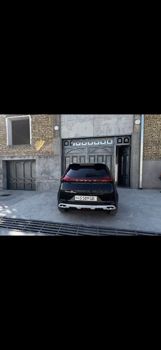 3мактабга етме 9сотих 70плита куйилган 120минг пишиг гишта курилган