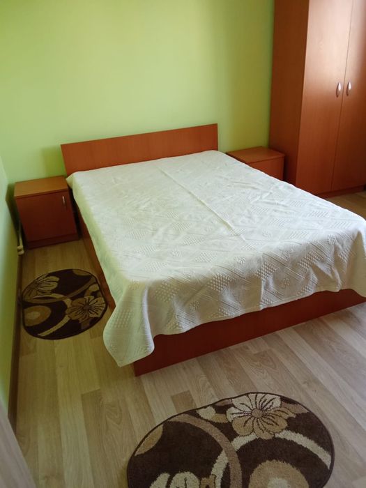 Apartament cu 2 camere de inchiriat decomandat piata Alexandria
