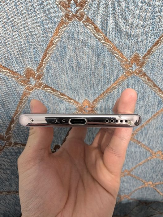 Продам Xiaomi 13 lite