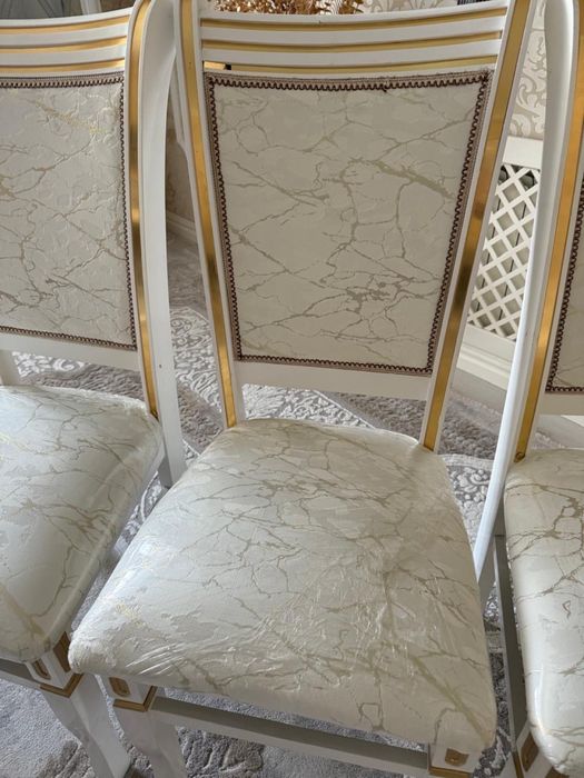 Стулья для стола