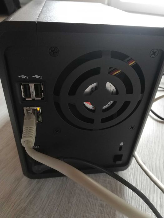 NAS Zyxel NSA325 2TB