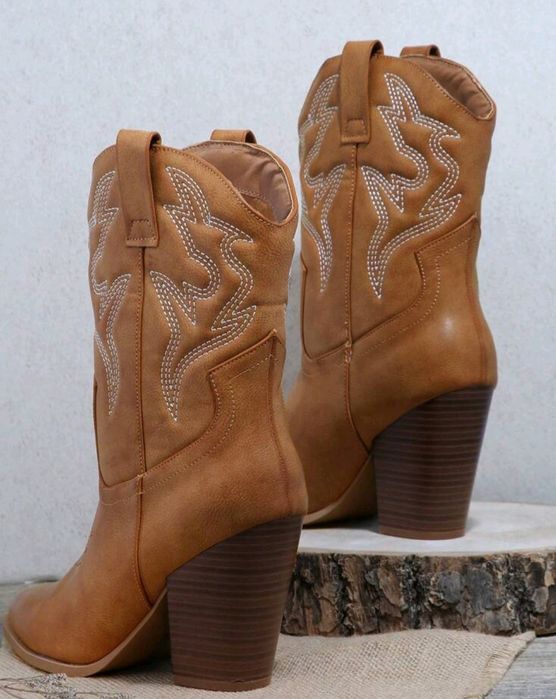 Нови ботуши  40 номер