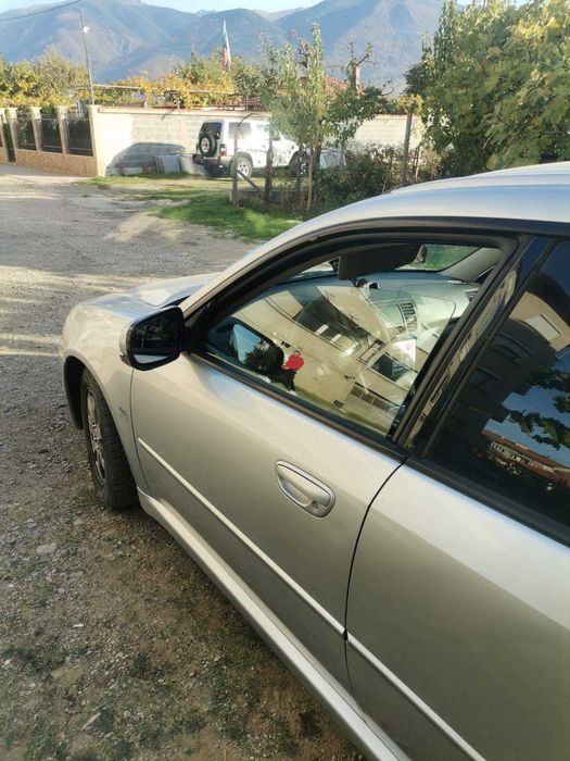 Продавам Subaru legacy
