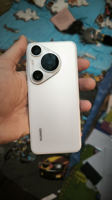Huawei Pura 70 pro 2 години гаранция - като нов