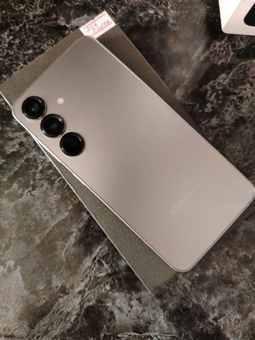 Galaxy s25 12/256