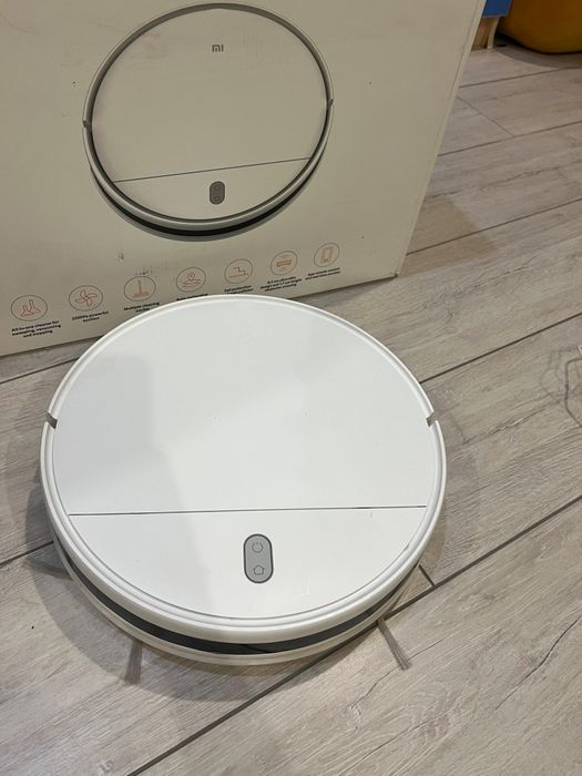 робот пылесос, б/у