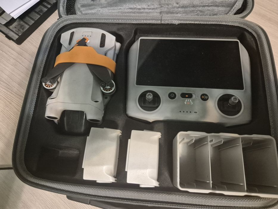 квадрокоптер DJI MINI 3 PRO