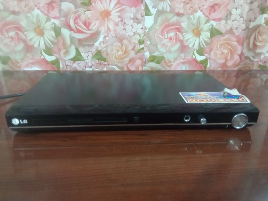 Продам DVD в отличном состоянии рабочий