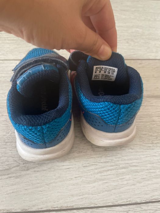 Adidași copii mărimea 20