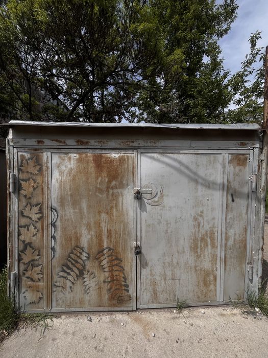 *** Гараж железный***