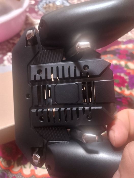 Soat va jostik sotiladi