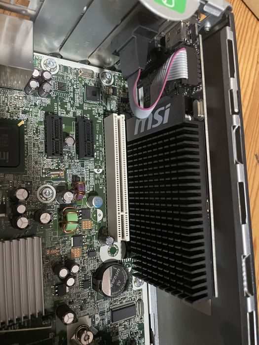 Компютър за леки игри/офис + Монитор