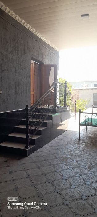 Срочно ховли сотилади