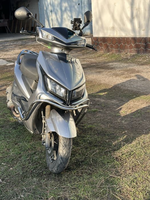 Мопед м8 в хорошем состояние