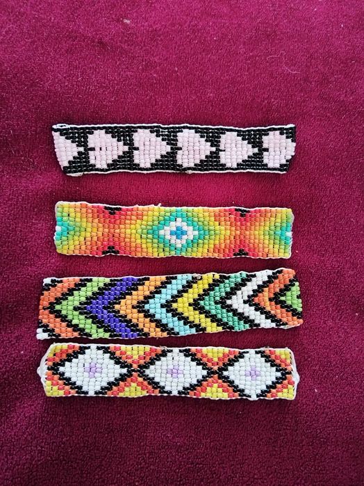 Продам новый браслеты разные цвета