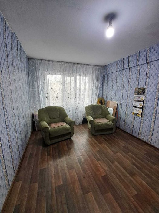 Продам 2 комнаты в общежитии с мебелью