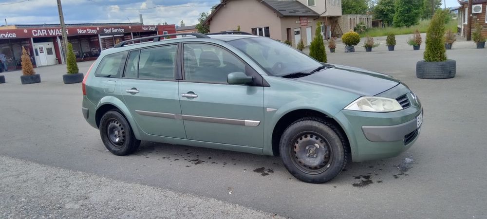 Dezmembrez Renault Megane 2