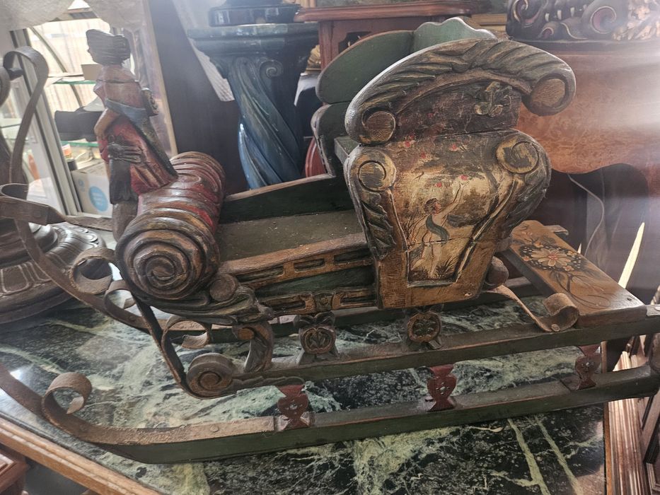 Ръчно изработена колекционерска шейна