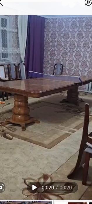 Стол со стульями