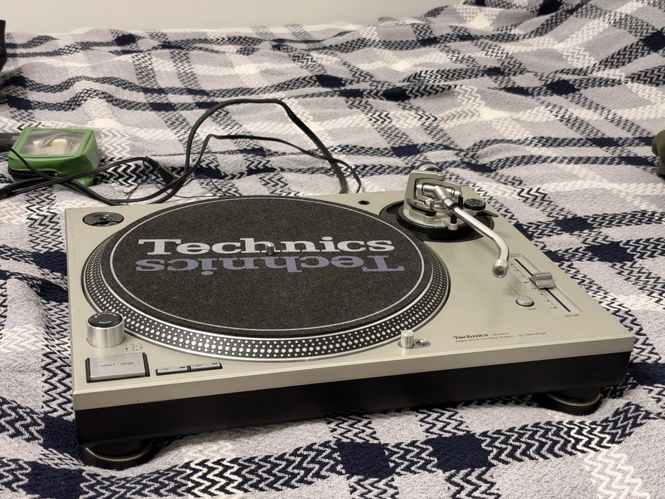 японский виниловый проигрыватель Technics sl-1200mk3d