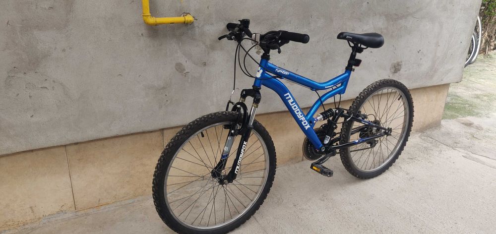 Bicicleta ce copii cu roti de 24 inch