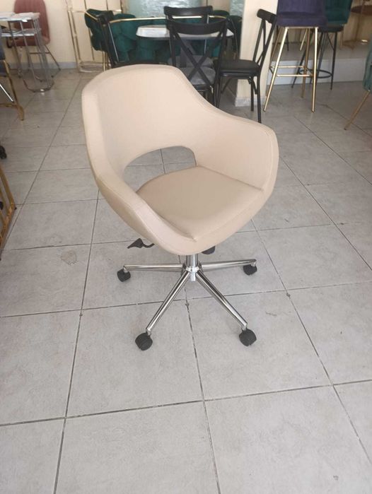 Фризьорски стол. Акция!