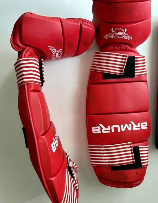 Aparatoare de tibie pentru kickboxing