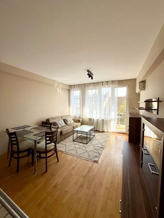 Дава се под наем Двустаен апартамент в София, Център - 65 кв.м за 700 € - Снимка #1