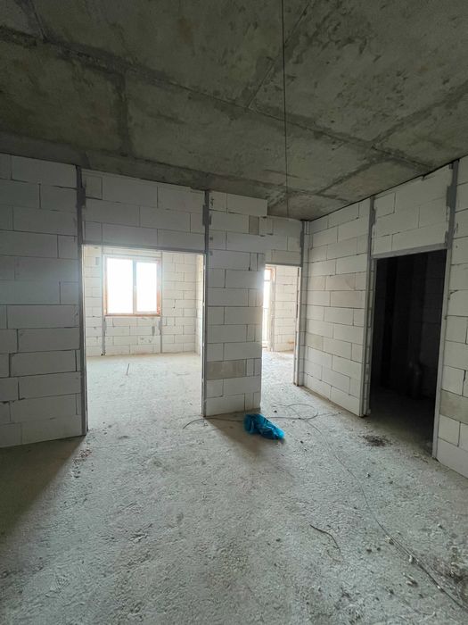 СРОЧНО Chinara Park 2/9/10 47 кв