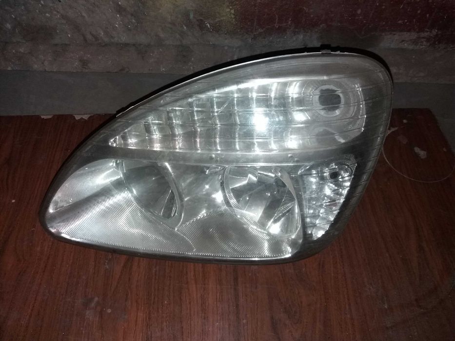 Продам фару на газель