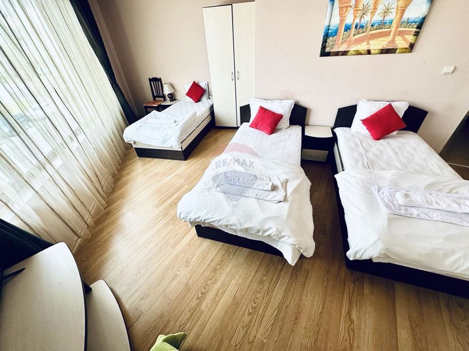 Продава се Многостаен апартамент в Балчик - 305 кв.м за 748 €/кв.м - Снимка #3